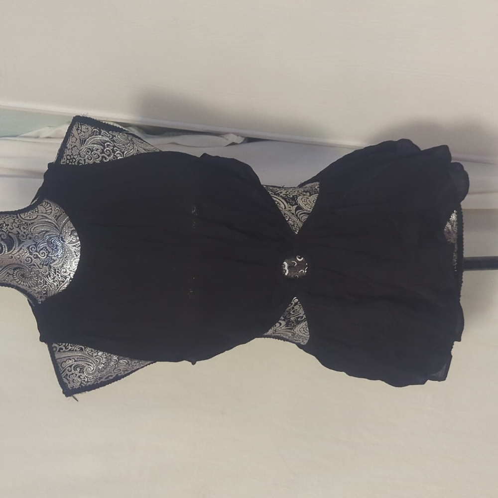 ✨5/$25✨ NWT ASOS Design ring cut out top - Picture 2 of 9